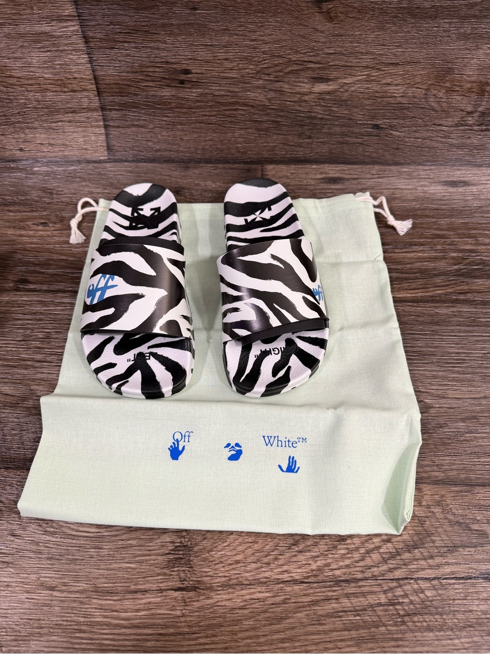 NWT Off White c/o Virgil Abloh Slides Zebra-print slides Sz 6